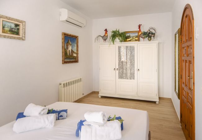 Вилла на Миами Плайя - MAGNOLIA villa con piscina al lado de la playa Вилла на Миами Плайя - MAGNOLIA villa con piscina al lado de la playa