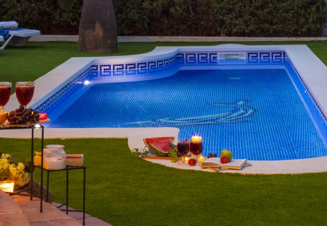 Вилла на Миами Плайя - MAGNOLIA villa con piscina al lado de la playa Вилла на Миами Плайя - MAGNOLIA villa con piscina al lado de la playa
