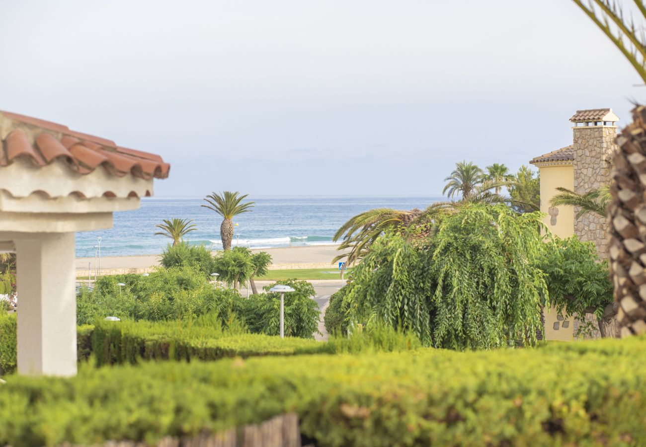Вилла на Миами Плайя - MAGNOLIA villa con piscina al lado de la playa Вилла на Миами Плайя - MAGNOLIA villa con piscina al lado de la playa