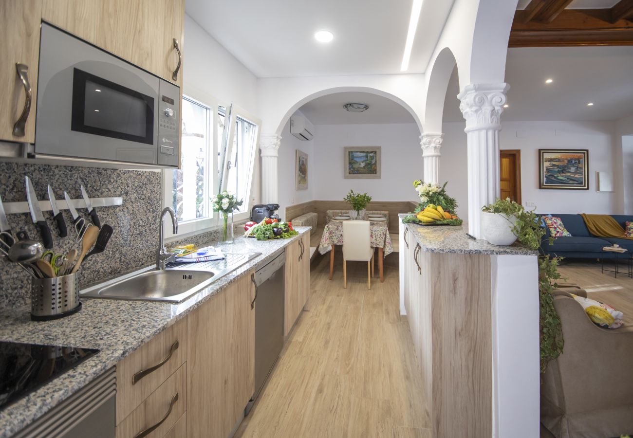 Вилла на Миами Плайя - MAGNOLIA villa con piscina al lado de la playa Вилла на Миами Плайя - MAGNOLIA villa con piscina al lado de la playa