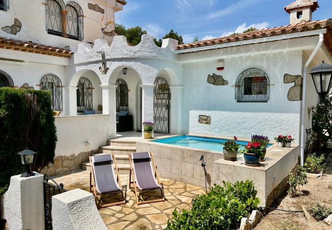 Вилла на Miami Playa - YUCA Villa para 4 personas Вилла на Miami Playa - YUCA Villa para 4 personas