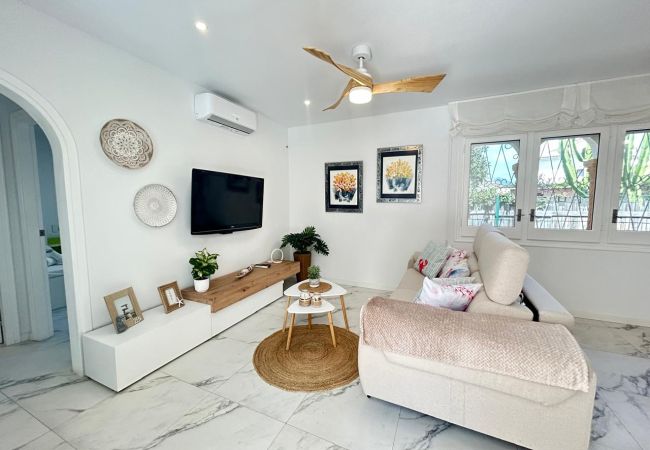 Вилла на Miami Playa - YUCA Villa para 4 personas Вилла на Miami Playa - YUCA Villa para 4 personas