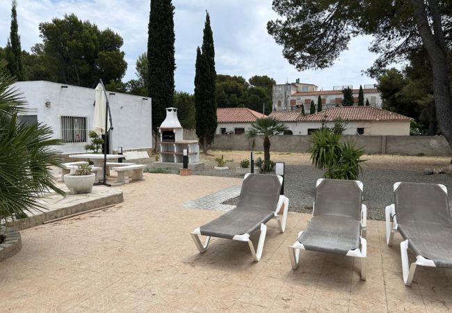 Вилла на Miami Playa - CALIFORNIA Villa gran jardin, piscina privada Вилла на Miami Playa - CALIFORNIA Villa gran jardin, piscina privada