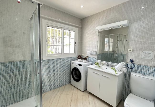 Вилла на Miami Playa - CALIFORNIA Villa gran jardin, piscina privada Вилла на Miami Playa - CALIFORNIA Villa gran jardin, piscina privada