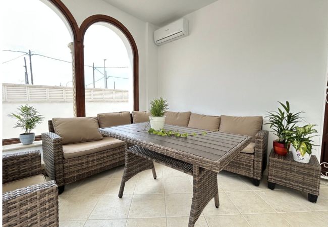 Вилла на Miami Playa - CALIFORNIA Villa gran jardin, piscina privada Вилла на Miami Playa - CALIFORNIA Villa gran jardin, piscina privada