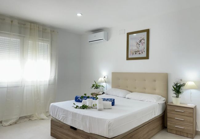 Вилла на Miami Playa - CALIFORNIA Villa gran jardin, piscina privada Вилла на Miami Playa - CALIFORNIA Villa gran jardin, piscina privada