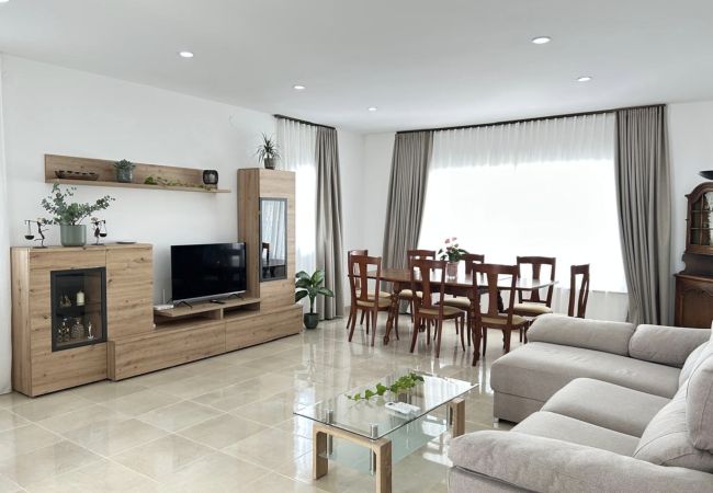 Вилла на Miami Playa - CALIFORNIA Villa gran jardin, piscina privada Вилла на Miami Playa - CALIFORNIA Villa gran jardin, piscina privada