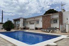 Вилла на Миами Плайя - CALIFORNIA Villa gran jardin, piscina privada