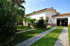 Villa en Mont-Roig del Camp - ESPECTACULAR CHALET INDEPENDIENTE