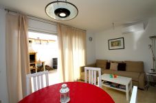 Chalet Adosado en Miami Playa - Chalet adosado en venta en Centro