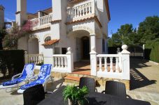 Casa adosada en Miami Playa - Pareado en Pino Alto con gran jardín y piscina